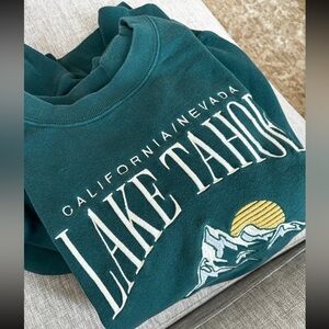 Abercrombie crew neck